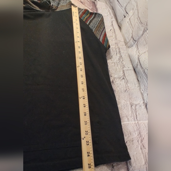 Beautiful Giant Aztec Southwest Print Hooded Shirt Small - Picture 9 of 9